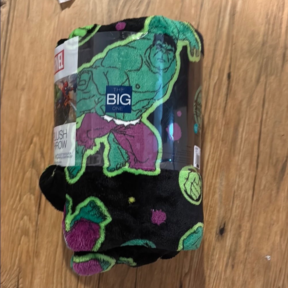 Marvel Hulk Plush Throw with Green and Purple Design